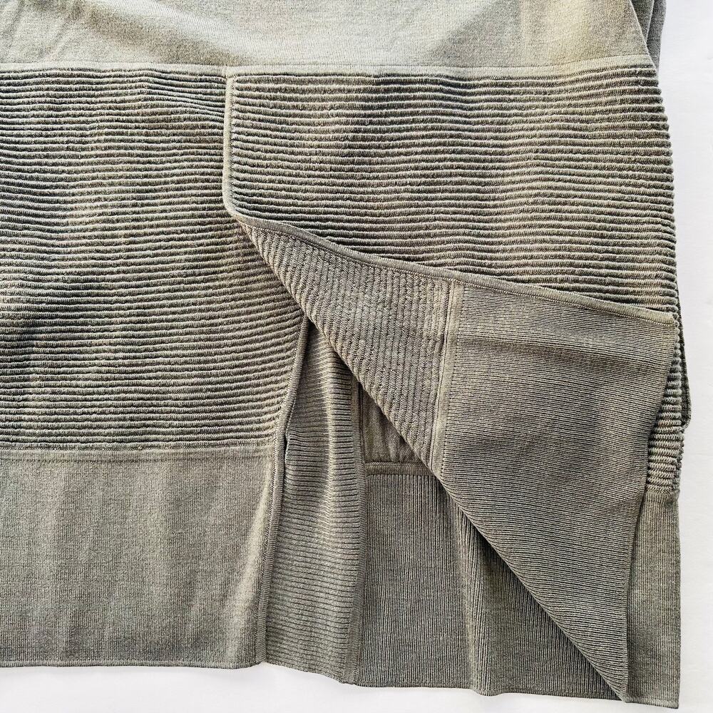 Lululemon Sit In Lotus Wrap Grey Sage Green Size L/XL Merino Wool Cardigan $148 - Picture 5 of 10